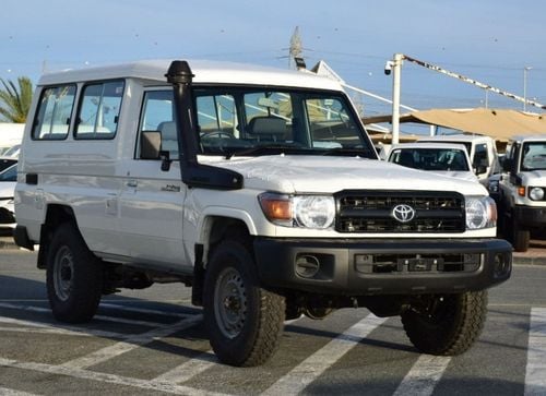 Toyota Land Cruiser 70
