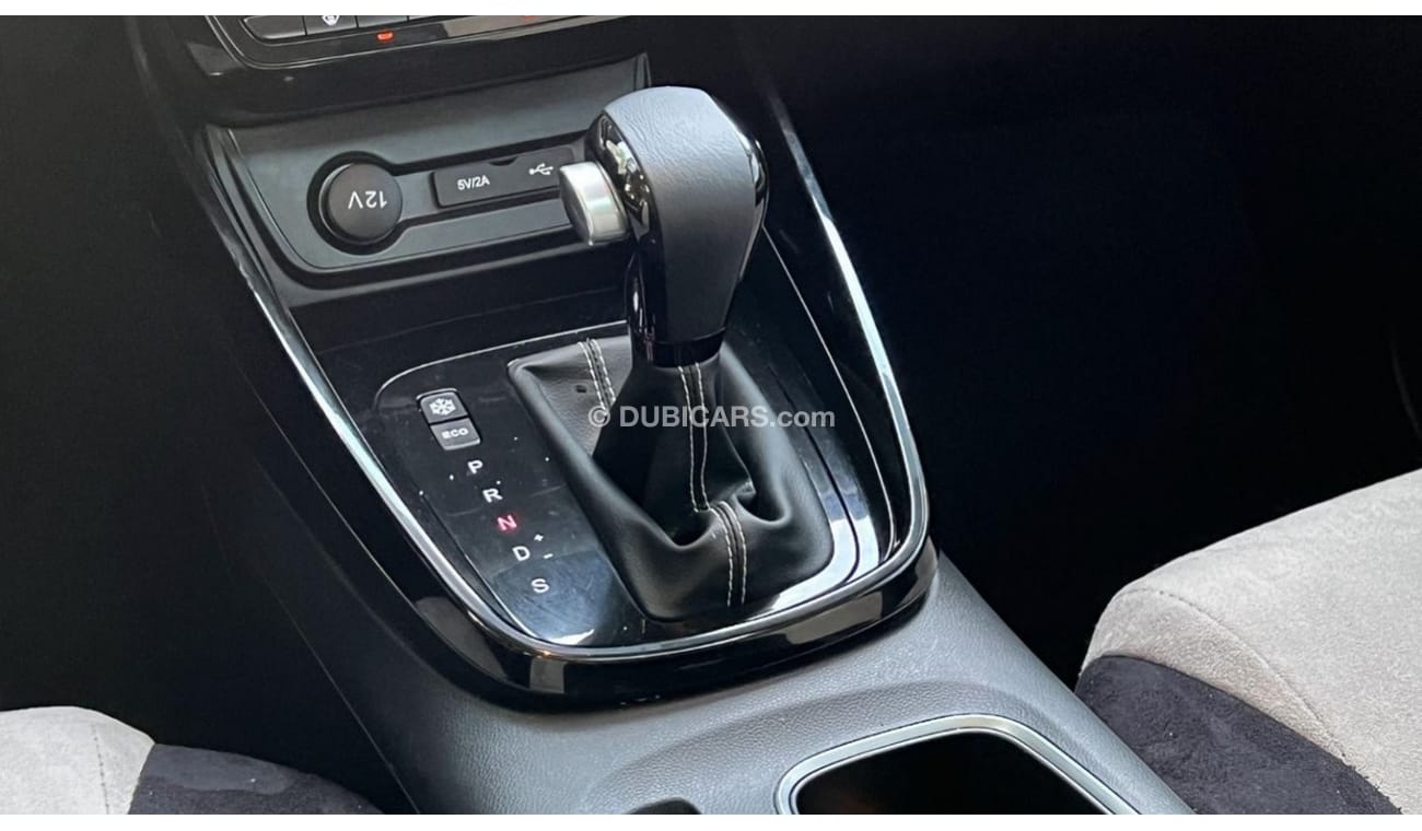 Chevrolet Captiva Premier 2023 Agency Warranty Full Service History GCC