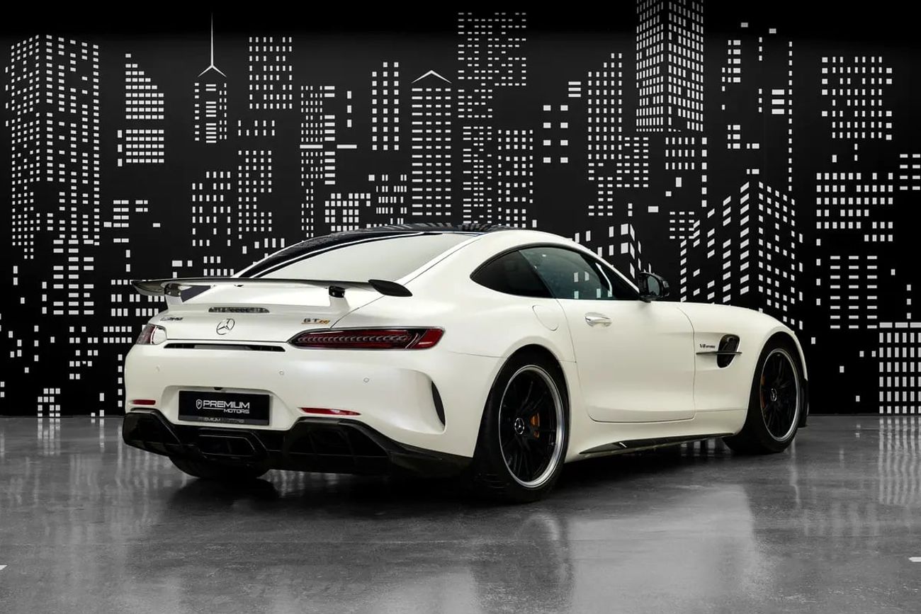 Mercedes-Benz AMG GTR