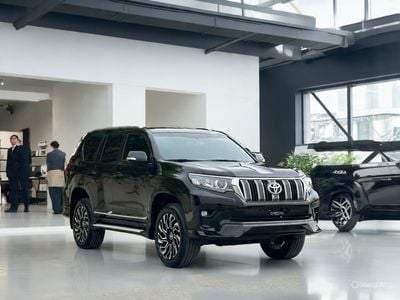 تويوتا برادو Toyota prado VXR Years 2018 V4 2.8 Diesel left hand drive