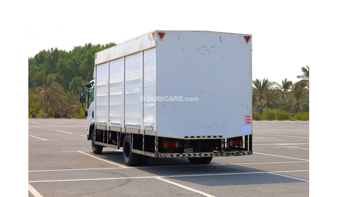 إيسوزو NPR LONG CHASSIS WATER DELIVERY SHUTTER BOX - DIESEL | GCC SPECS | READY TO DRIVE