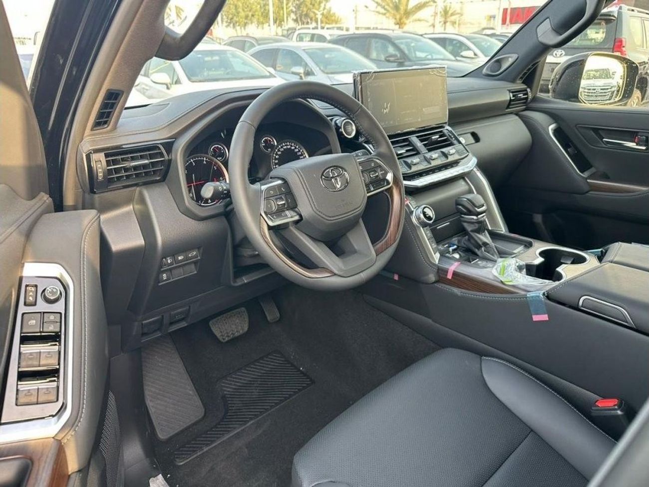 تويوتا لاند كروزر 3.3L DIESEL GXR TW TWIN TURBO AUTO TRANSMISSION