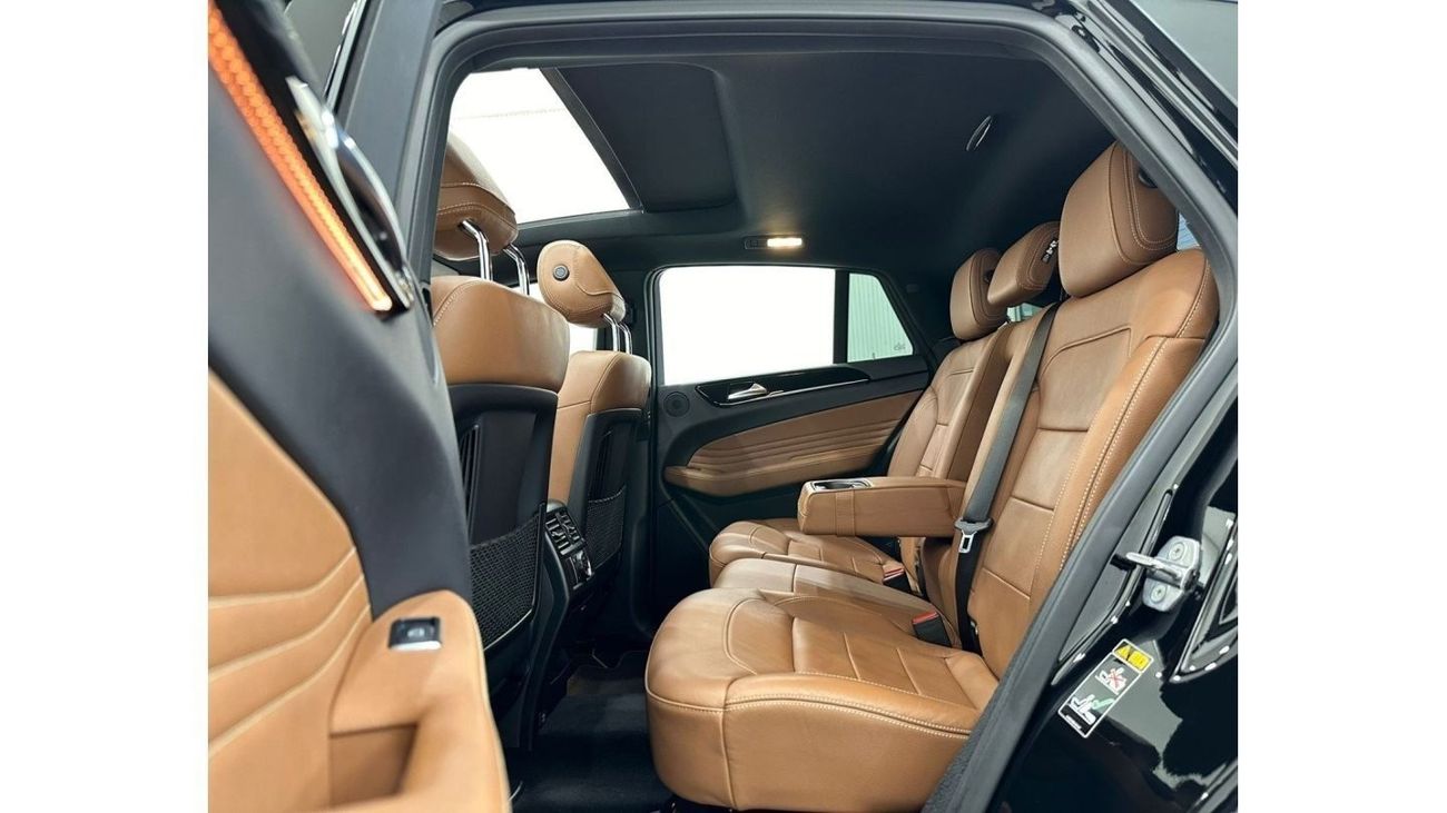 Mercedes-Benz GLE 43 AMG 2019 Mercedes Benz GLE43 Coupe AMG 4MATIC, Warranty, Full Gargash Service History, Full Options, GCC