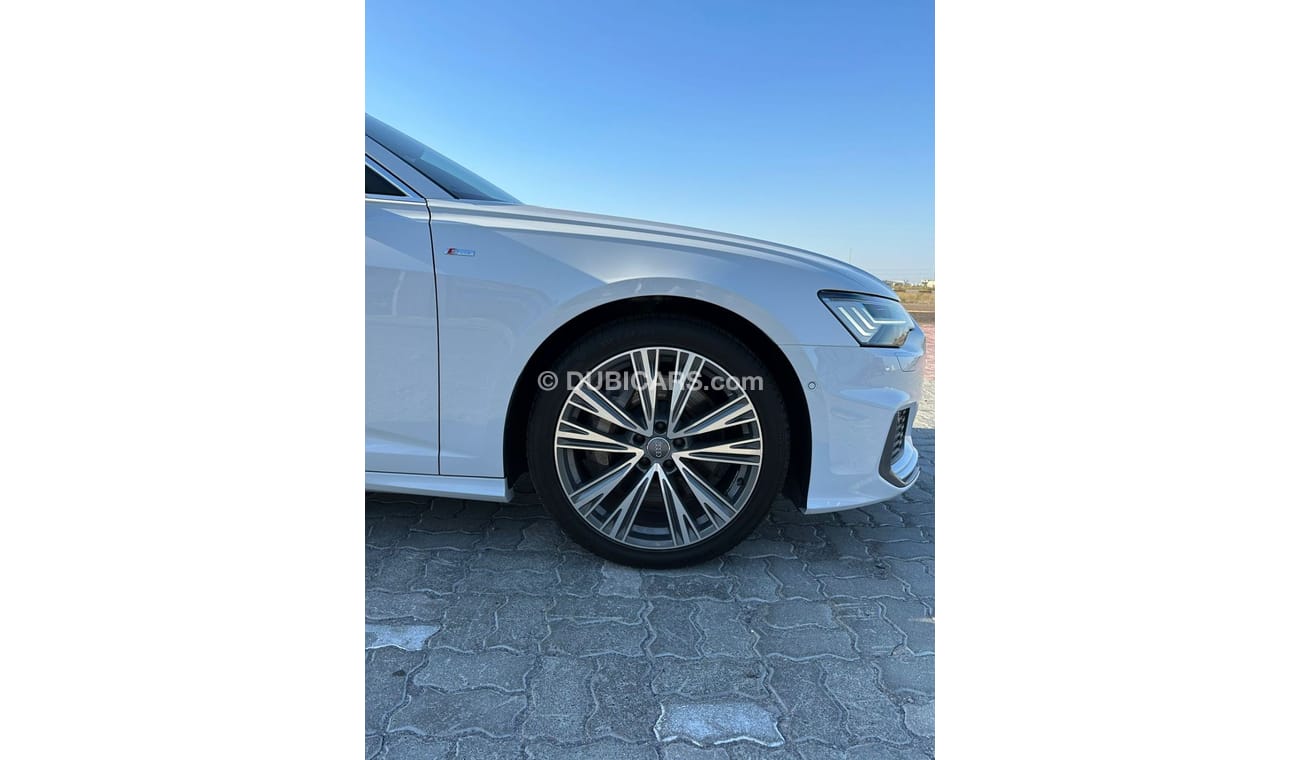 أودي A6 55 TFSI quattro S-لاين اودي A6 تي اف اس أي 55 كواترو  موديل : 2019 *مطلوب*: 135.000 درهم *ممشى*: 154