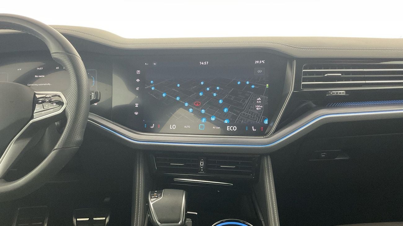 Volkswagen Touareg R-Line 3.0L 4WD R-Line | Guaranteed Warranty | 0 Down Payment