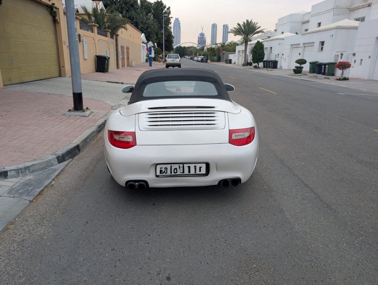Porsche 911 Carrera S 3.8L (385 HP) Convertible