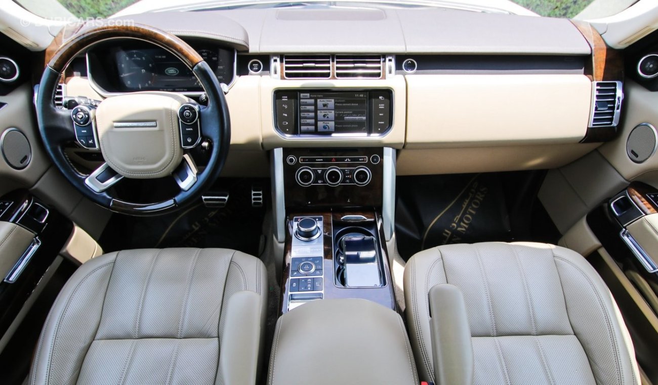 Land Rover Range Rover Vogue SE Supercharged GCC