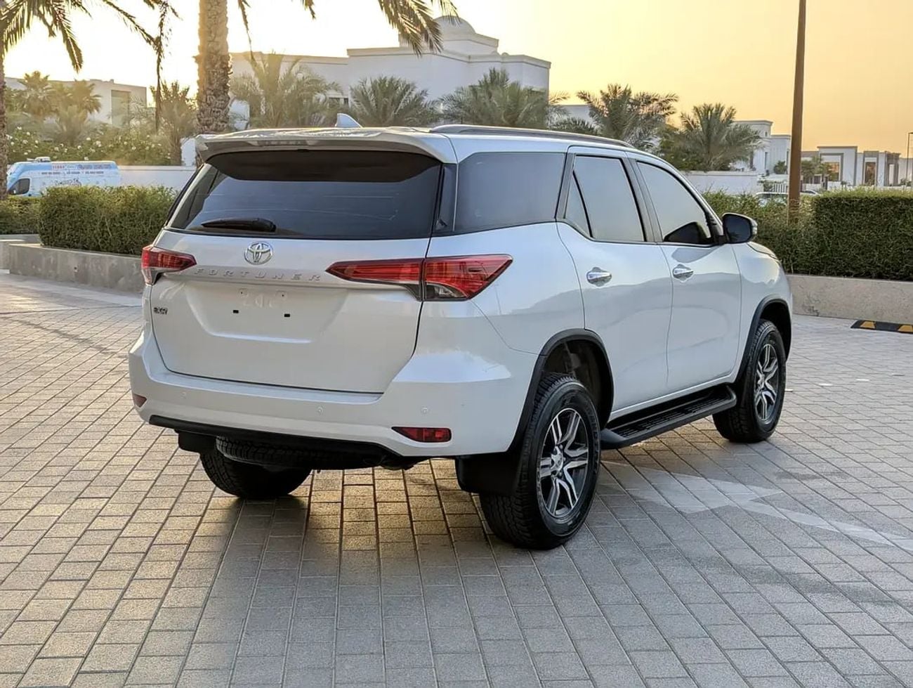 Toyota Fortuner EXR V4 2.7L | GCC Specs | Accident Free