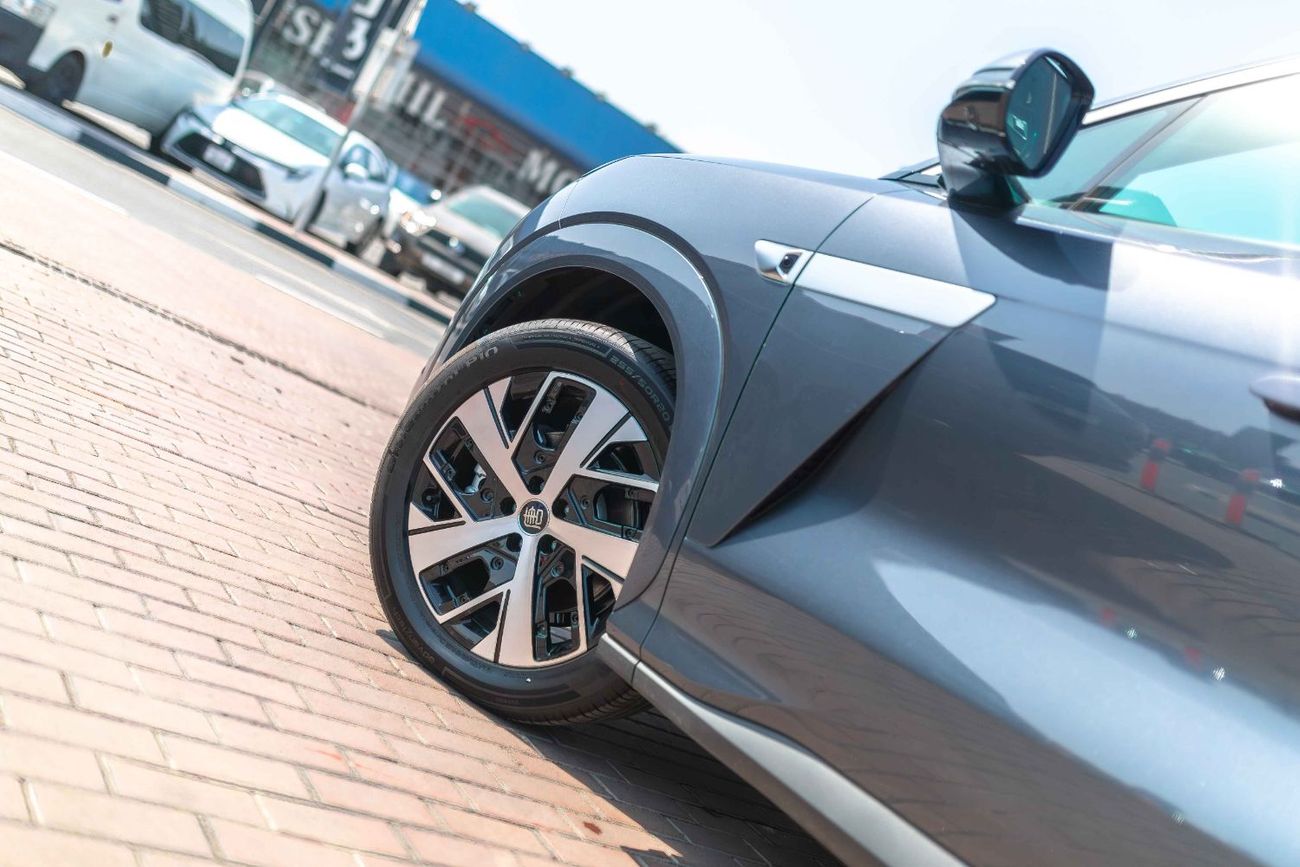 BYD Tang L Hybrid DM-i