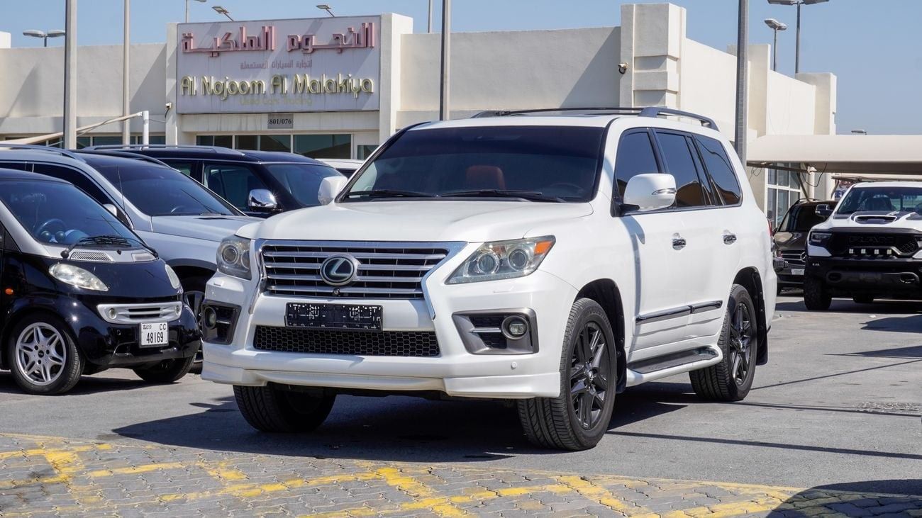 Lexus LX 570 S