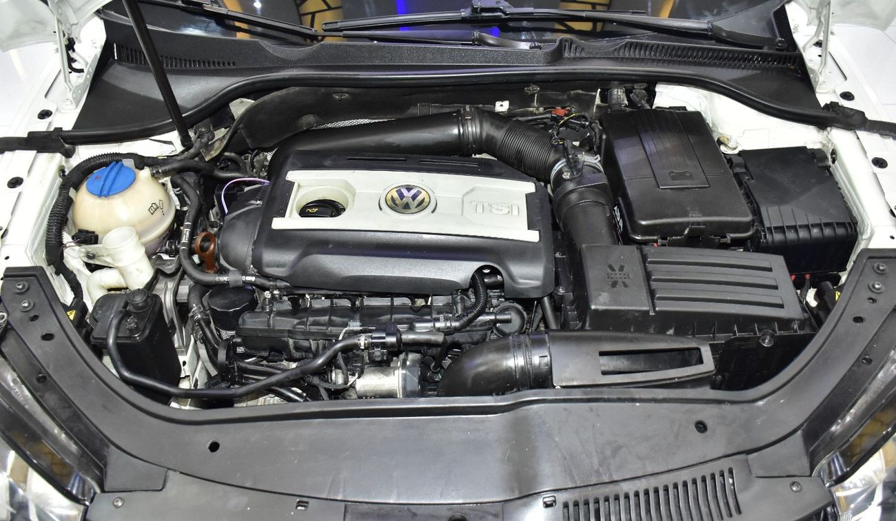 Volkswagen Eos EXCELLENT DEAL for our Volkswagen EOS 2.0 TSi ( 2013 Model ) in White Color GCC Specs