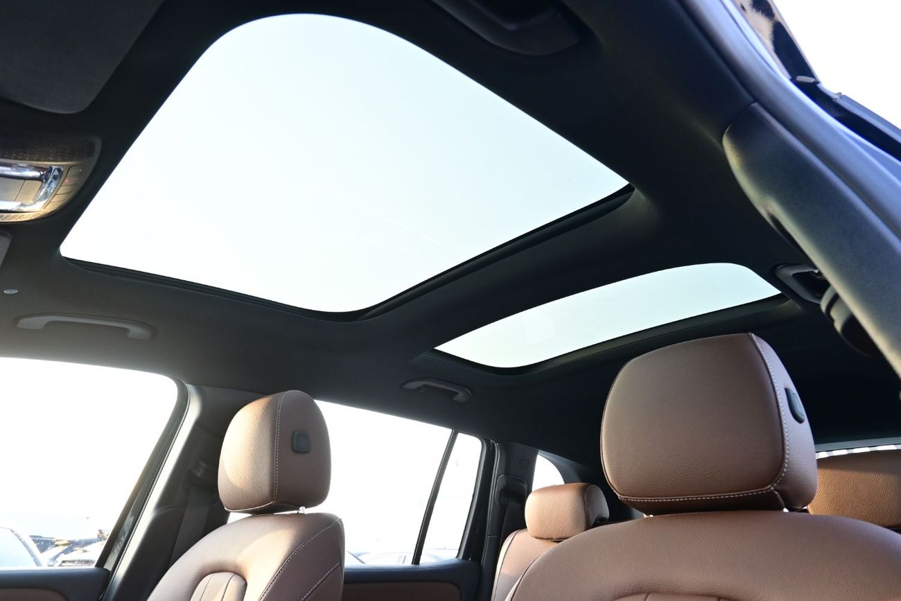 Mercedes-Benz GLB 200 Mercedes-Benz GLB 1.3L Turbo, FWD, Model 2025 Color Black