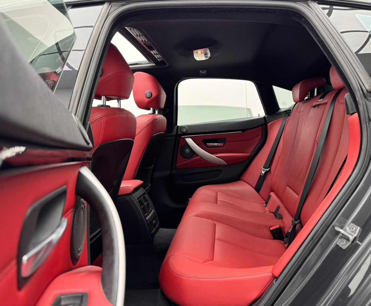 BMW 440i M Sport 3.0L 2016 BMW 435i M-Sport Gran Coupe, Full Service History, Excellent Condition, GCC