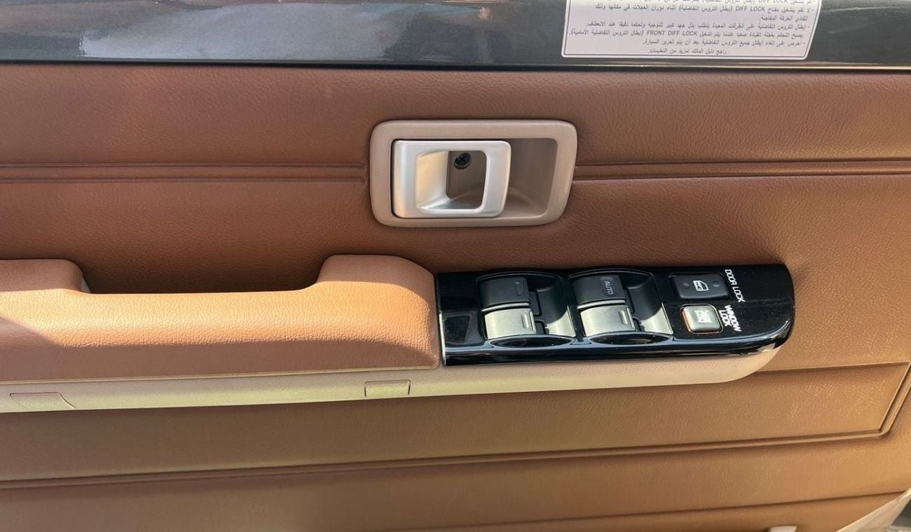 تويوتا لاند كروزر 70 Toyota Land Cruiser Hard Top 4.0L | 2024 | 0KM | GCC