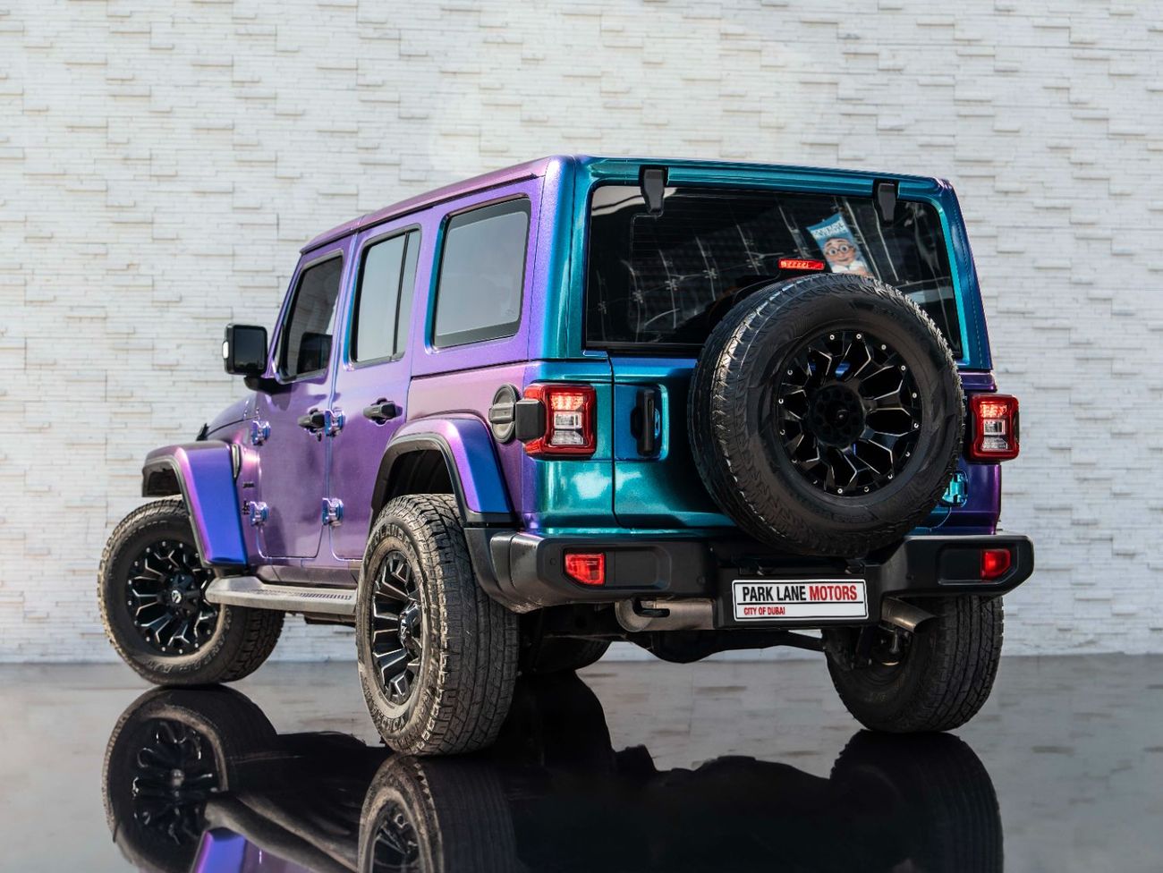 Jeep Wrangler Sahara 3.6L A/T (5 Seater)