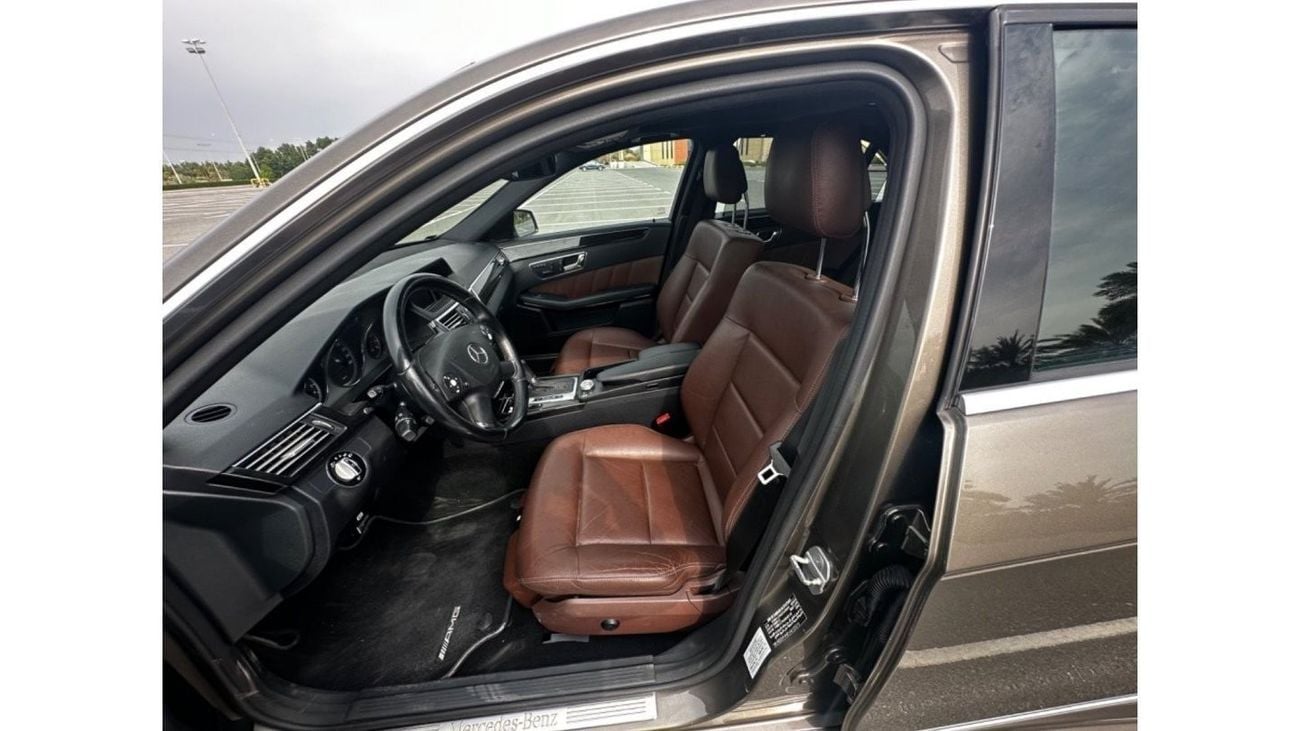 Mercedes-Benz E 250 MODEL 2010 GCC CAR PERFECT CONDITION INSIDE AND OUTSIDE FULL OPTION PANORAMIC ROOF LEATHER SEATS