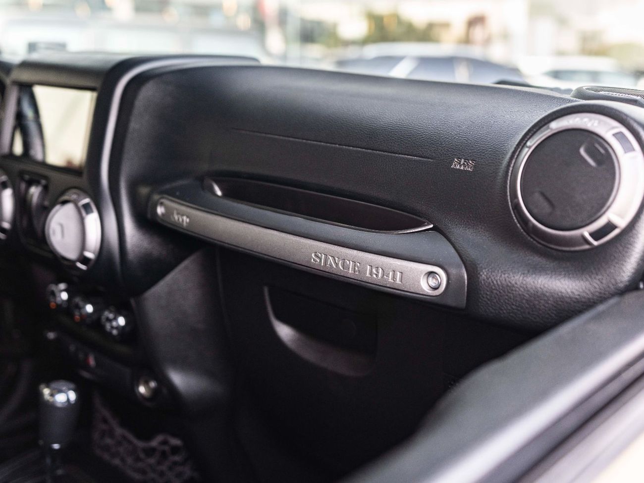 جيب رانجلر Willys Wheeler 3.6L A/T (2 Door)