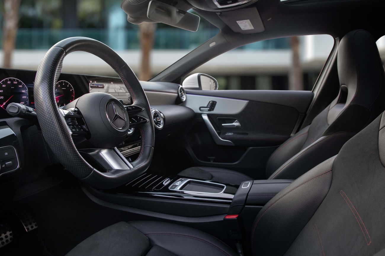 Mercedes-Benz A 200 A200 Executive Hatchback | 2,448 P.M | 0% Downpayment | Amazing Condition!