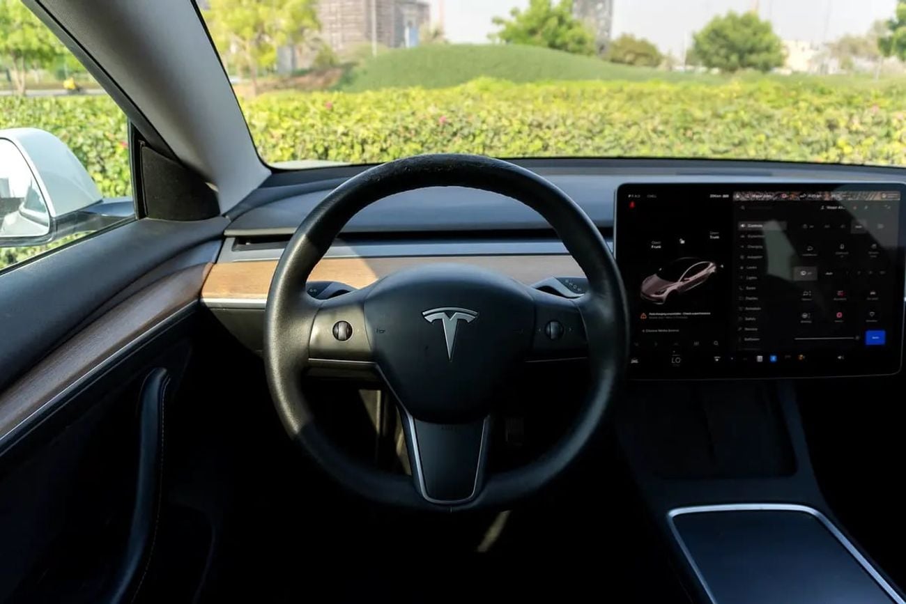 تسلا موديل 3 GCC Spec