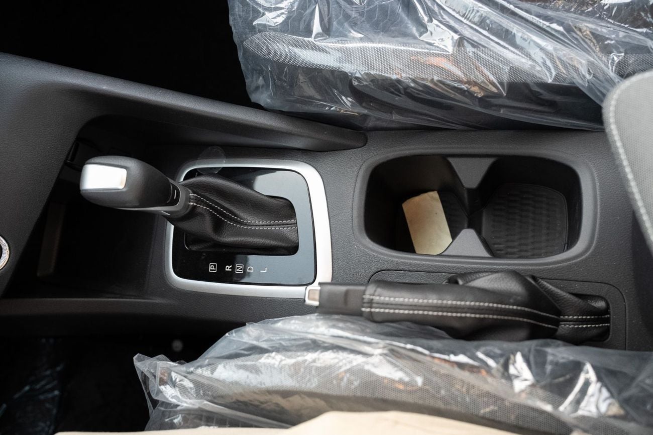 نيسان ماغنيت SL