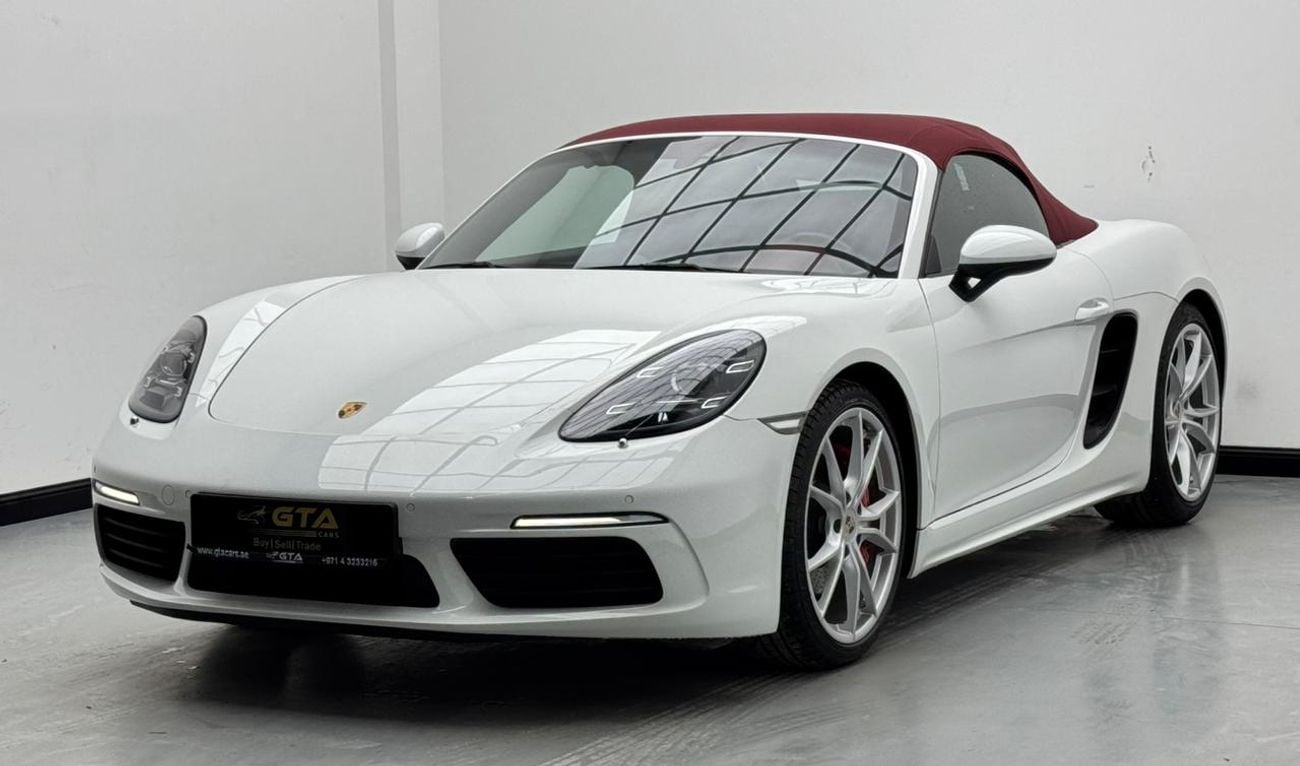 Porsche 718 Boxster S 2.5L A/T 2017 Porsche 718 Boxster S, Porsche Service History, Excellent Condition, GCC