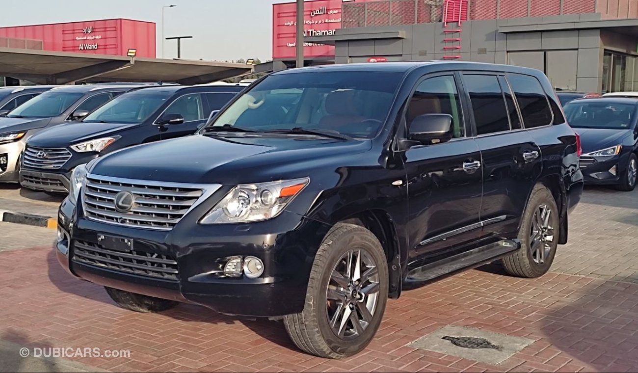 Lexus LX570 GCC Full options