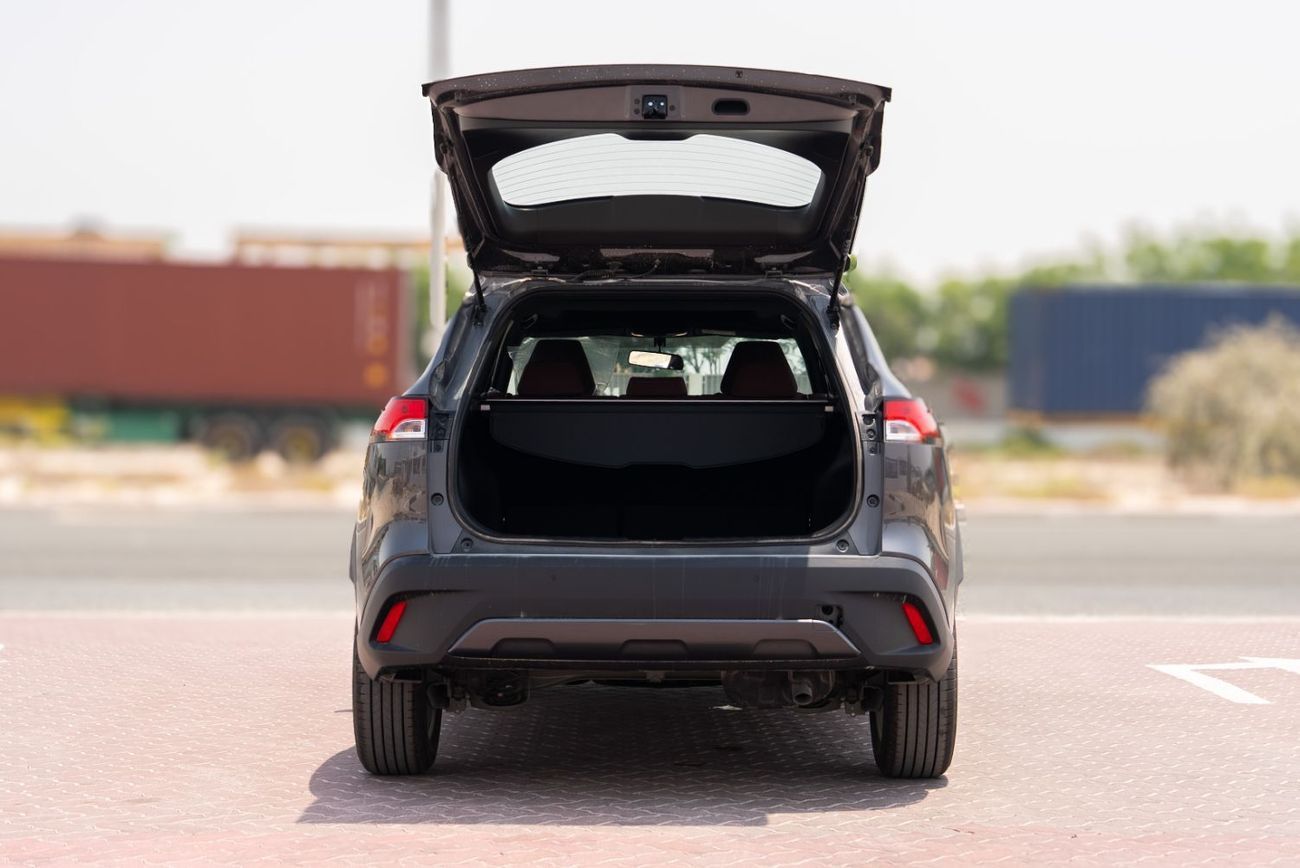 Toyota Corolla Cross 2025 Toyota Corolla Cross MID 1.8 Hybrid - Grey Mettalic Inside Red | Export Only