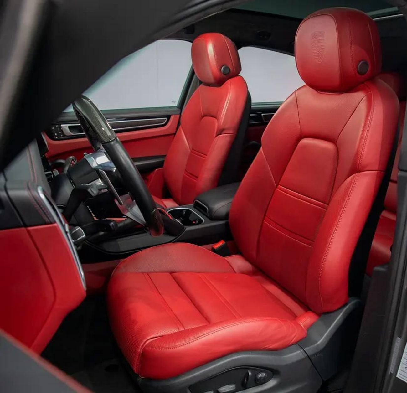 Porsche Cayenne GTS 4.0L Twin-Turbo V8 • Full Service History • GCC Spec
