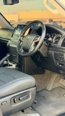 Toyota Land Cruiser PUSH START | V8 DIESEL ENGINE | SUNROOF | AUTOMATIC | PARKING SENSORS
