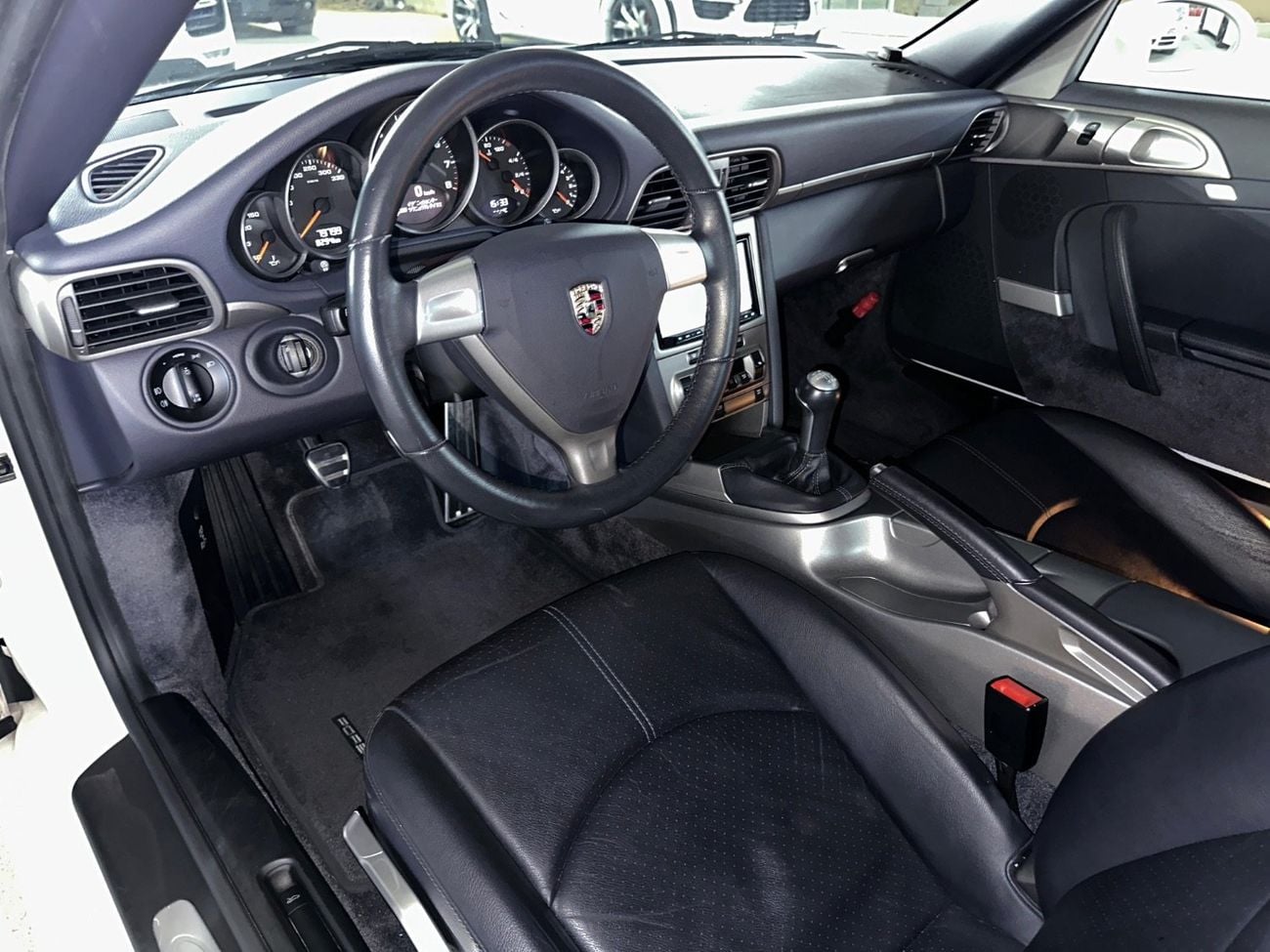 Porsche 911 CARRERA MANUAL TRANSMISSION (F6) 2008 | FULL SERVICE HISTORY | TWO KEYS | IMMACULATE CONDITION!