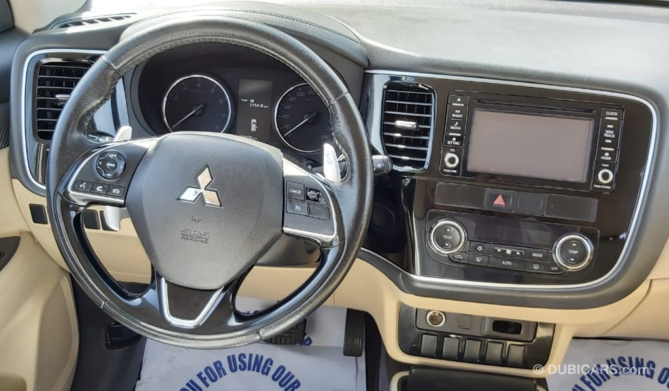 Mitsubishi Outlander MITSUBISHI  OUTLANDER 2.4 2017 109050KM  45000AED WITH VAT AND CUSTOM