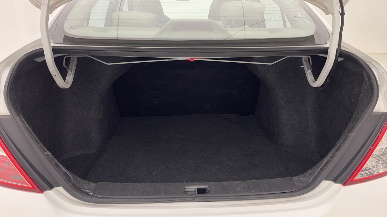 نيسان صني SV 1.5 | بدون دفعة مقدمة | اختبار القيادة في المنزل