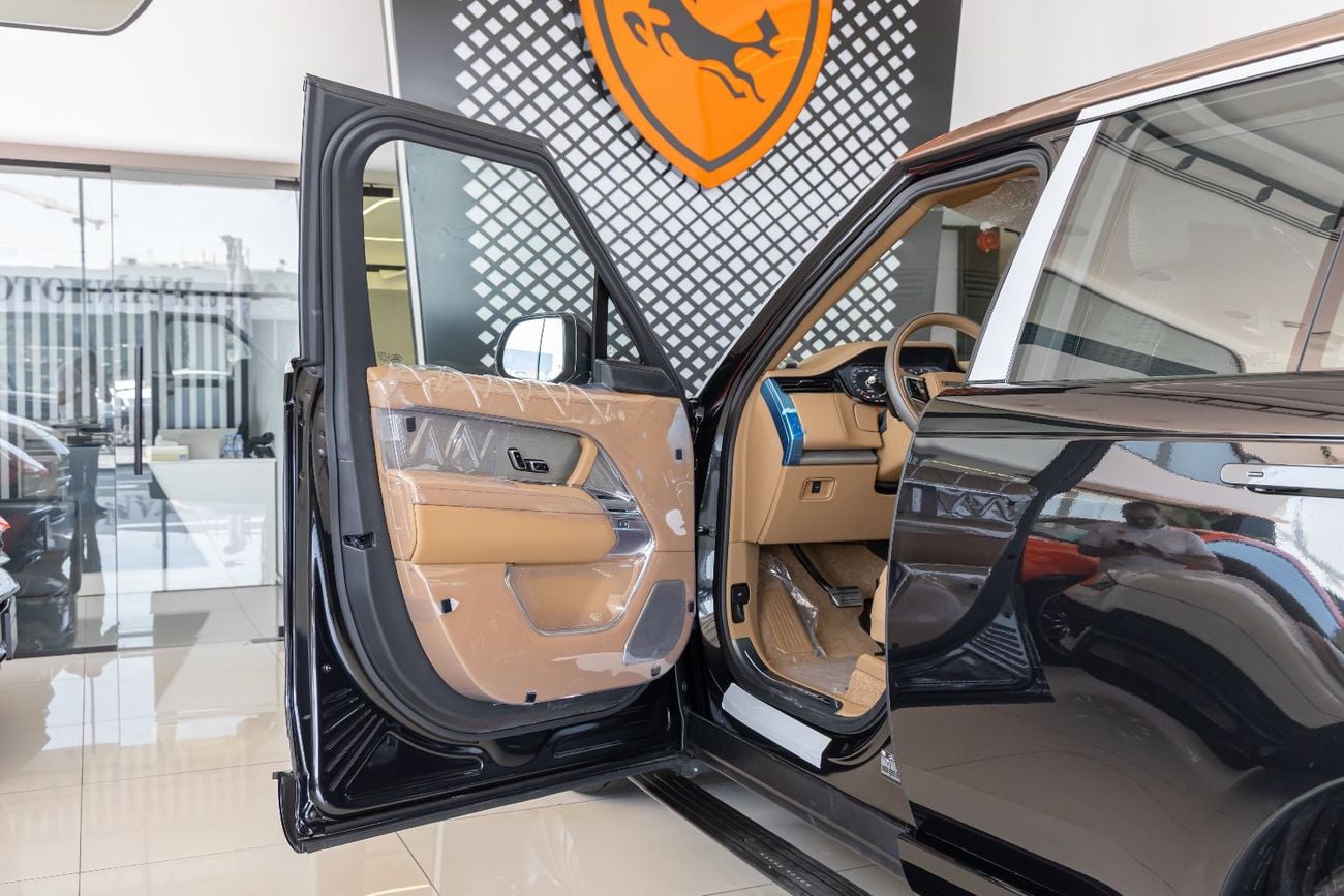 Land Rover Range Rover SV LWB P615 Range Rover | Vogue | SV | GCC | 4.4L Twin-Turbo V8 | SWB | AWD | VIP Rear Seats | 2026