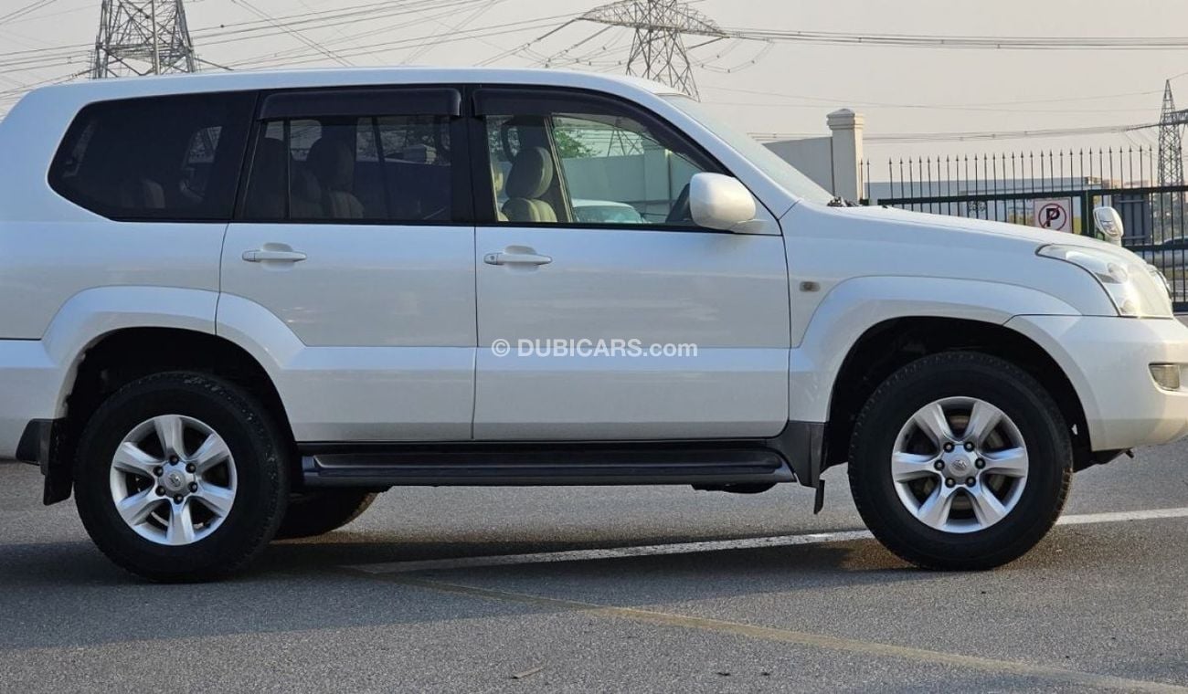 Toyota Prado PREMIUM LEATHER SEATS | RIGHT-HAND-DRIVE | HOOD MIRROR