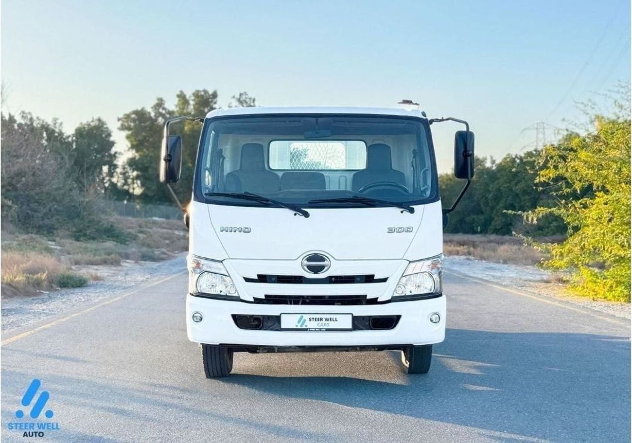هينو 300 714 Tipper 4.0L RWD Diesel / Smooth Performance / GCC / Book Now!