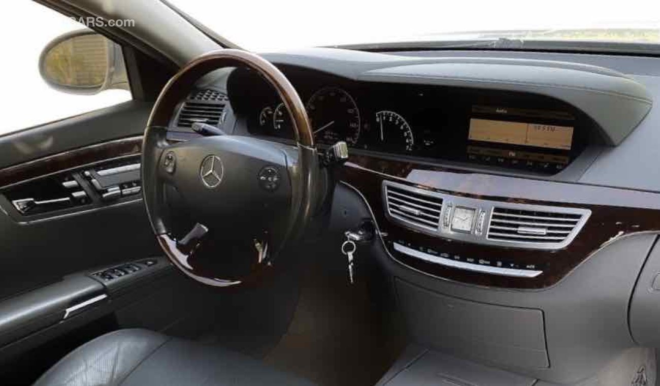 Mercedes-Benz S 550