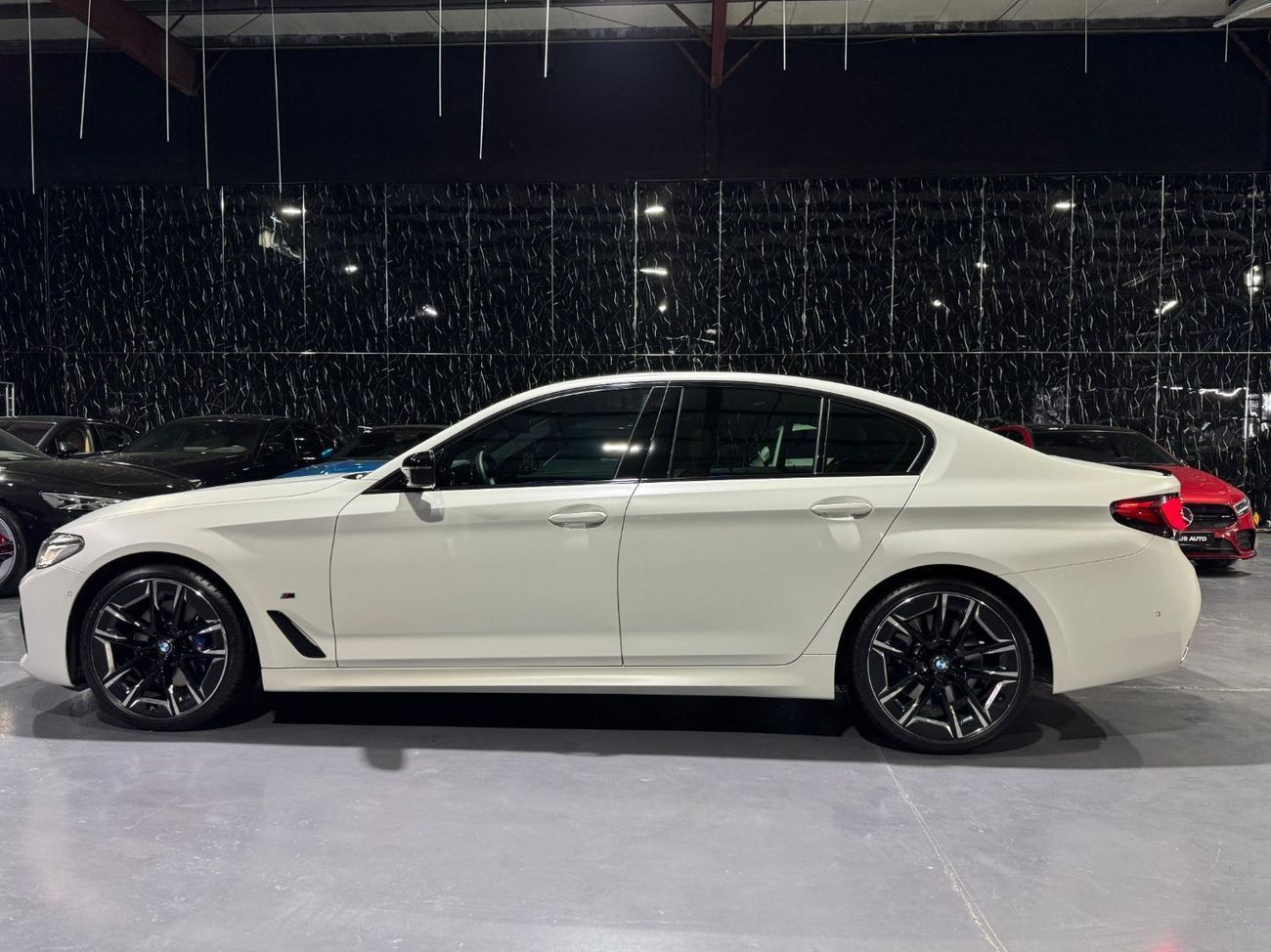 BMW 530i M-Sport 2023 BMW 530i M-Sport, March 2027 BMW Warranty, Full BMW Service History, GCC