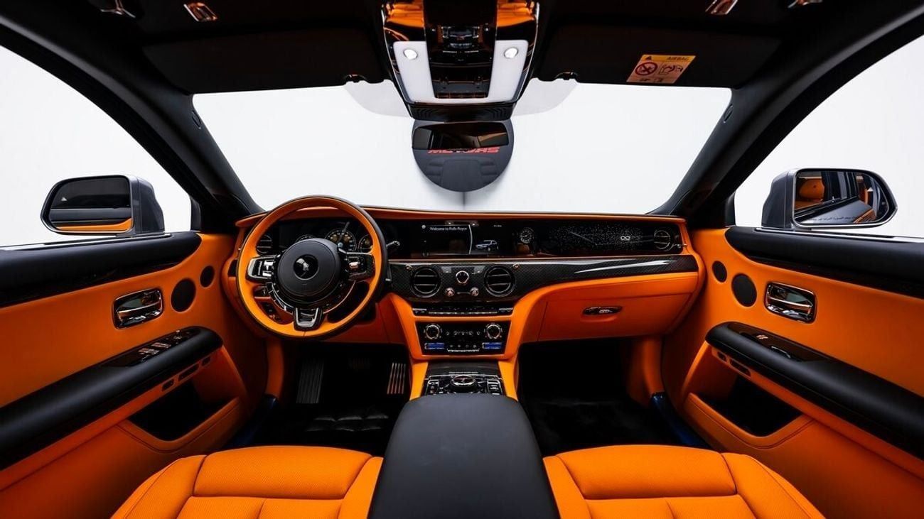 رولز رويس جوست Black Badge 2024 - GCC - Under Warranty and Service Contract