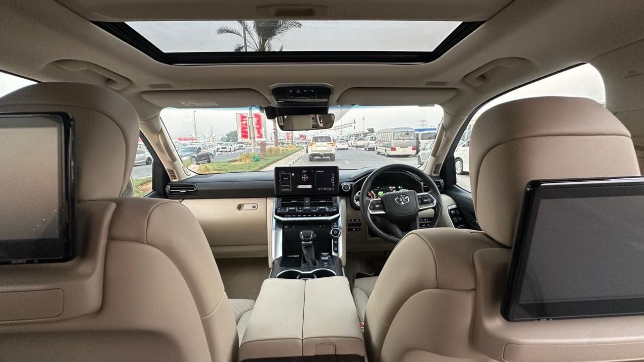 Toyota Land Cruiser 2024 TOYOTA LAND CRUISER SAHARA V6