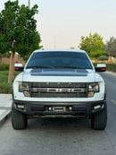 Ford F-150 SVT RAPTOR SUPER CAB