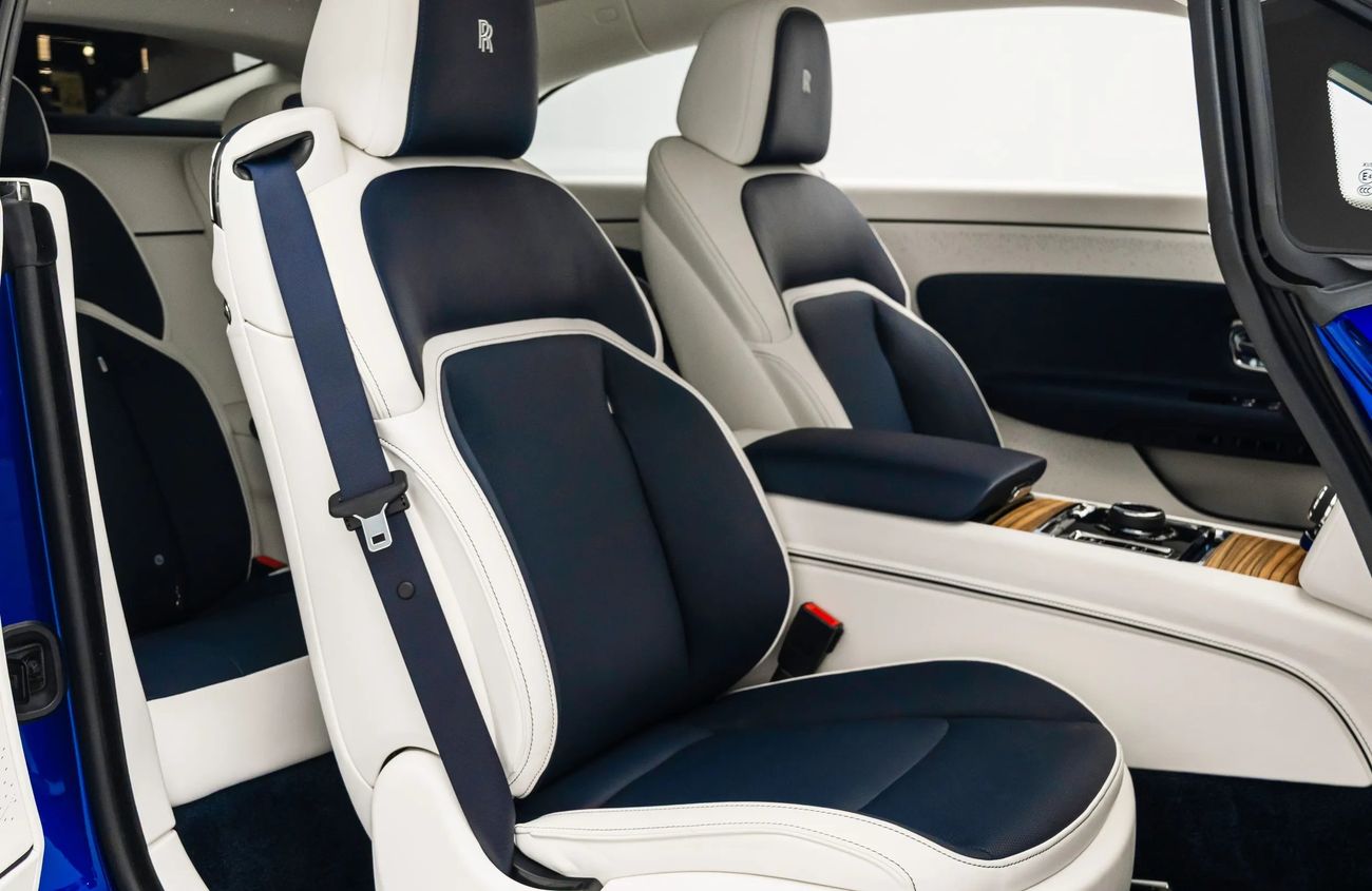 رولز رويس سبيكتر Dual Electric Motors | Warranty