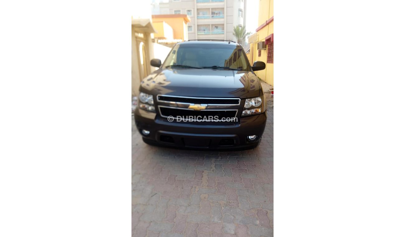 Chevrolet Suburban 5.3 LS