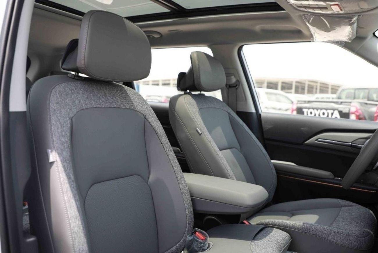 Kia EV5 2023 KIA EV5 AIR 530 - White inside Grey & Black | Export Only