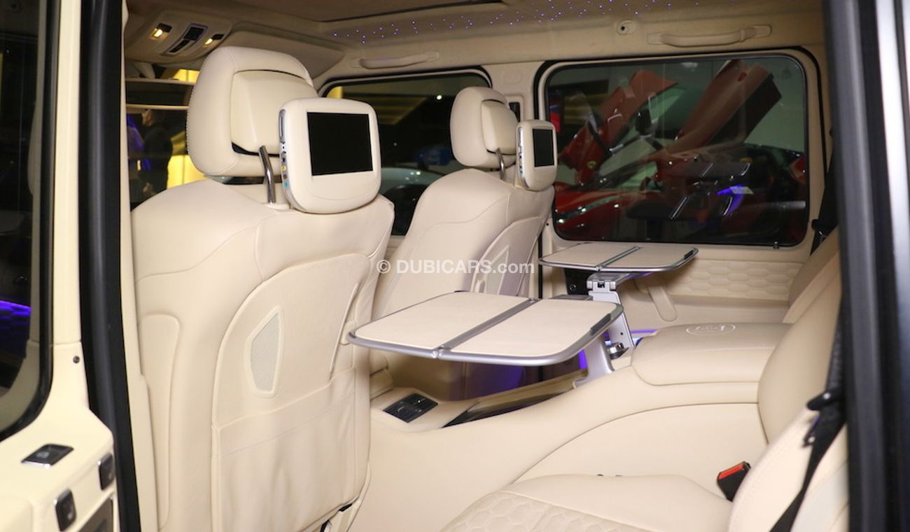 Mercedes-Benz G 63 AMG - G700 BRABUS - with Starlight