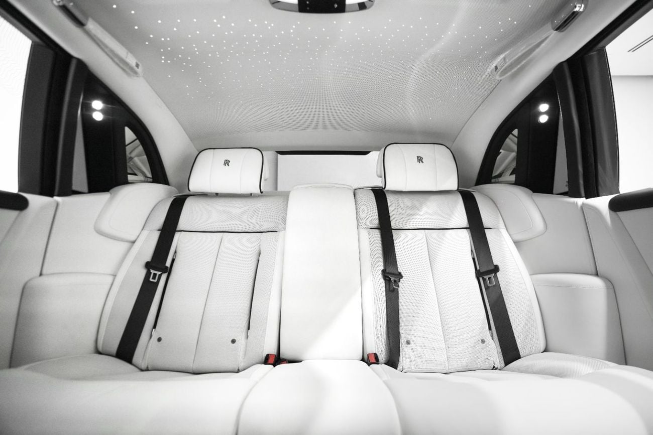 رولز رويس فانتوم 2025| Certified Pre-Owned | Warranty & Service