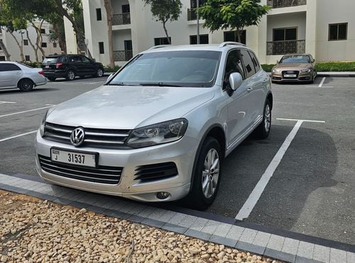Volkswagen Touareg SE 3.6L