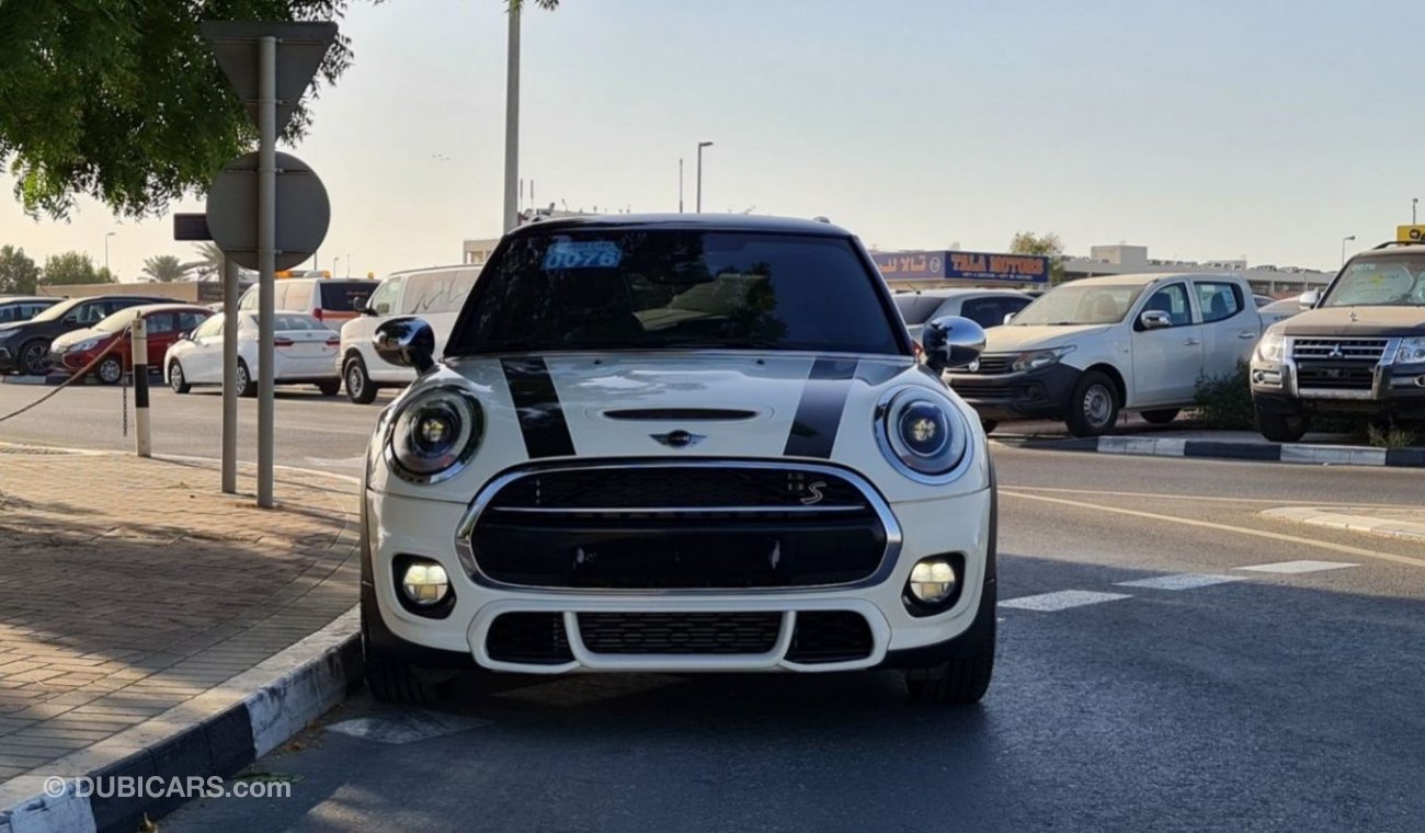 Mini Cooper S JCW Full Option 2016 Full Service History GCC