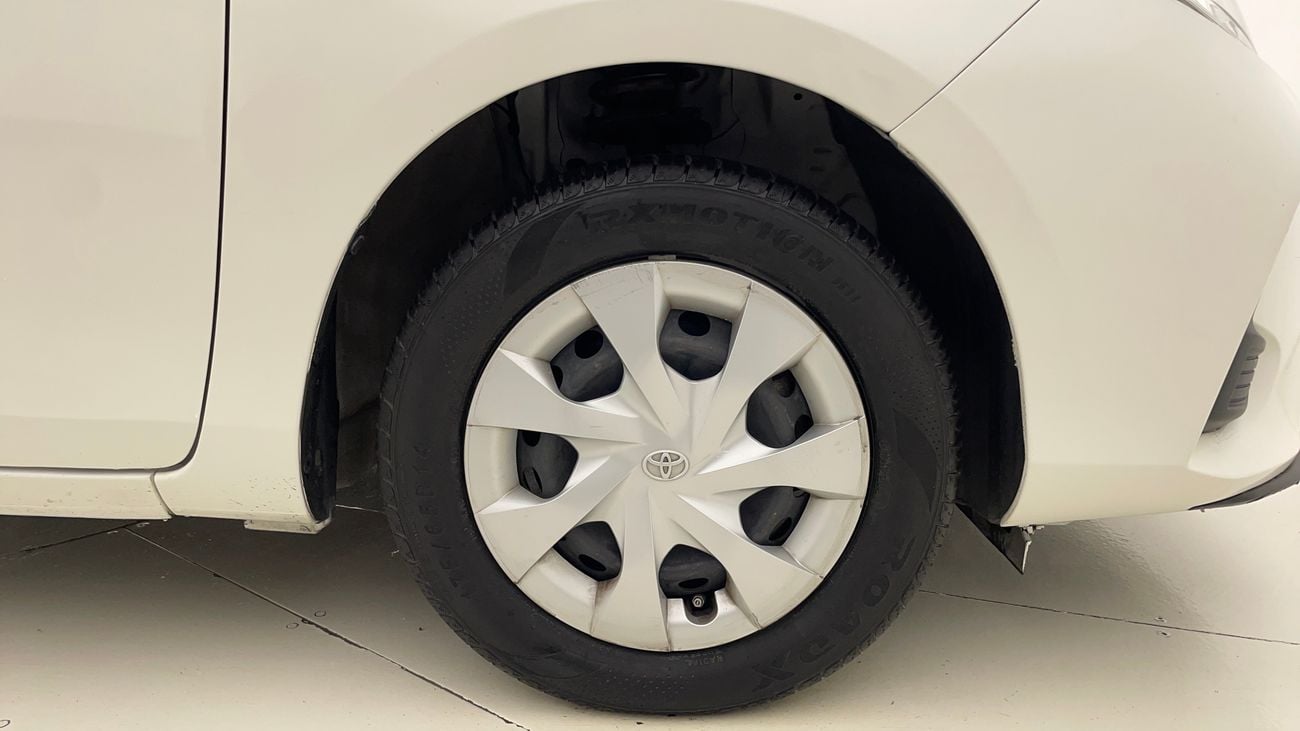 تويوتا يارس SE 1.5 | بدون دفعة مقدمة | اختبار القيادة في المنزل