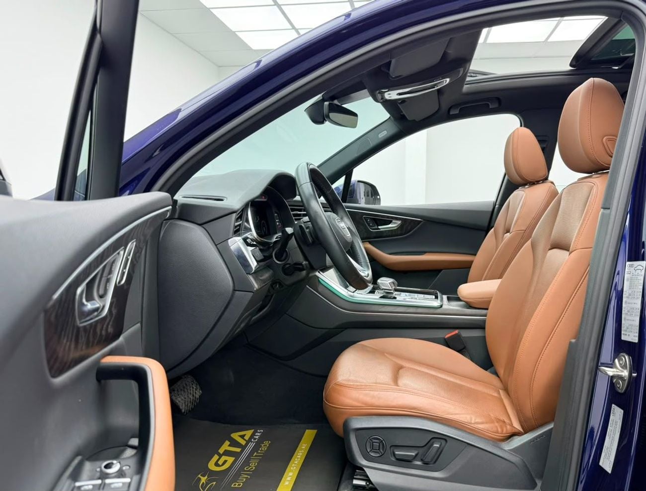 أودي Q7 55 TFSI S-LINE 2021 Audi Q7 55 TFSI S-Line, Warranty, Full Audi Service History, Excellent Condition