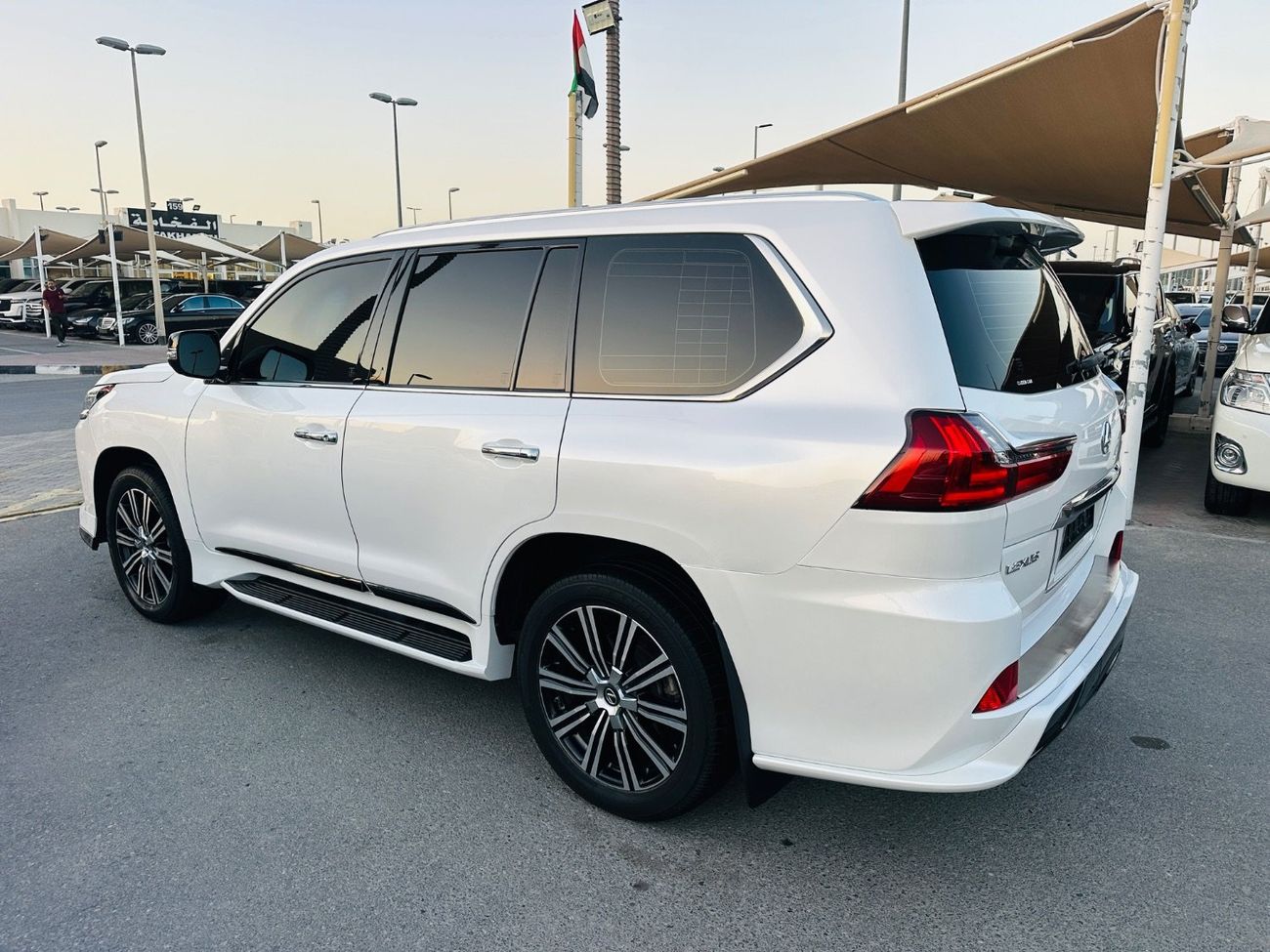 Lexus LX 570